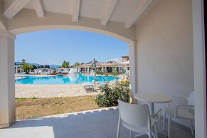 Limone Beach Resort