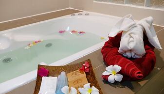 Ananda Lanta Resort