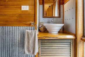 Mole Creek Cabins