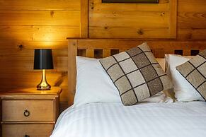 Mole Creek Cabins