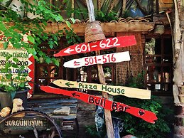 Kadir's Tree Houses
