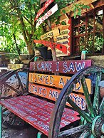 Kadir's Tree Houses