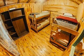 Kadir's Tree Houses