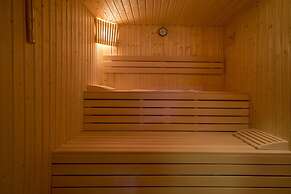 Golden Time Hotel