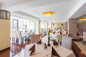 Golden Time Hotel