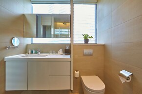 Pan Pacific Serviced Suites Beach Road, Singapore