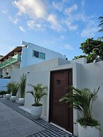 KC Beach Club & Pool Villas