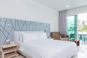 KC Beach Club & Pool Villas