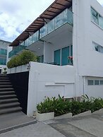 KC Beach Club & Pool Villas