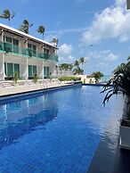 KC Beach Club & Pool Villas