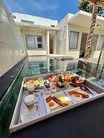 KC Beach Club & Pool Villas