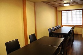 Kamogawa-kan Inn