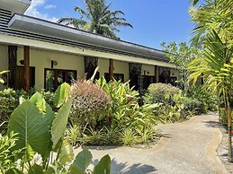 Phuvara Boutique