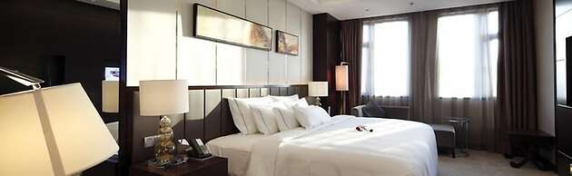 Riviera Hotel Ningbo