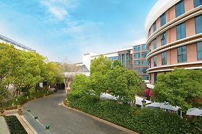 Royal Grace Hotel