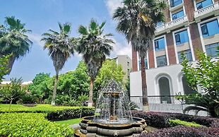 Royal Grace Hotel