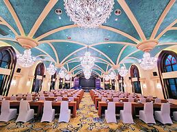 Royal Grace Hotel