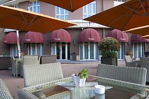 Royal Grace Hotel