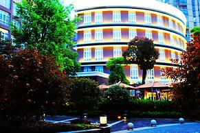 Royal Grace Hotel