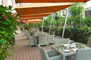 Royal Grace Hotel
