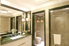 Royal Grace Hotel