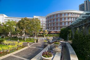 Royal Grace Hotel