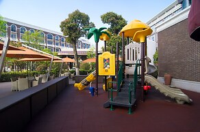 Royal Grace Hotel