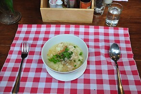 Sabye Bangkok Hotel
