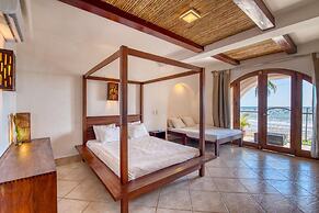 Hotel Alcazar