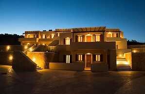 Moonlight Apartments & Suites
