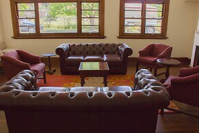 Gardners Inn Hotel