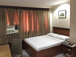 Golden Valley Hotel