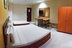 Golden Valley Hotel