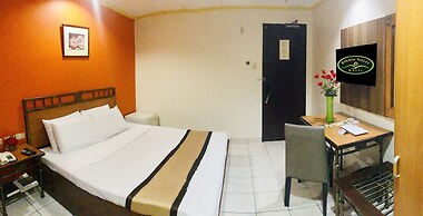Golden Valley Hotel