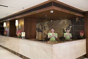 Golden Prince Hotel and Suites