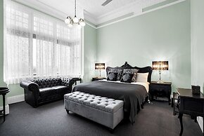 Bischoff Hotel