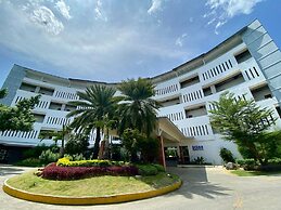 Solea Seaview Resort