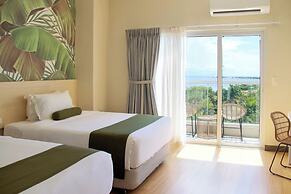 Solea Seaview Resort