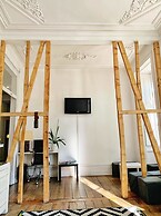 WW Hostel & Suites