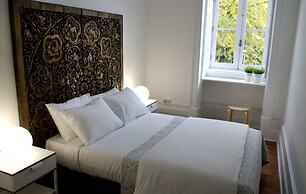 WW Hostel & Suites