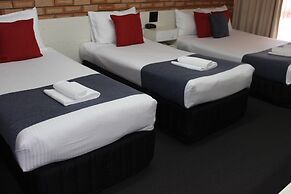 Golden Harvest Motor Inn