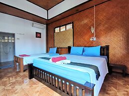 Lanta Garden Home