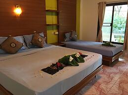 Lanta Garden Home