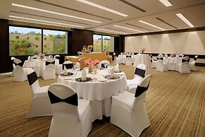 Hilton Bangalore Embassy GolfLinks