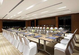 Hilton Bangalore Embassy GolfLinks