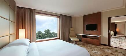 Hilton Bangalore Embassy GolfLinks