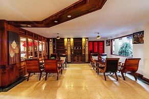 Empress Residence Resort & Spa