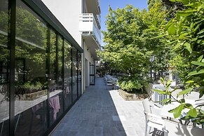 Hotel Dafne