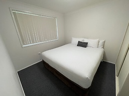 Zig Zag Motel