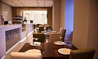 Partenope Relais